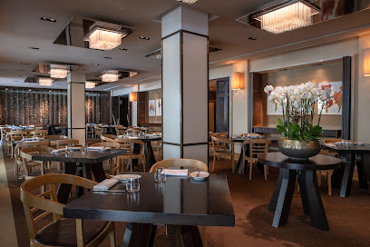 Restaurant Woods